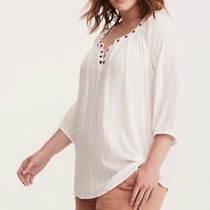 🥀 NWT Torrid Plus Size Blouse 🥀